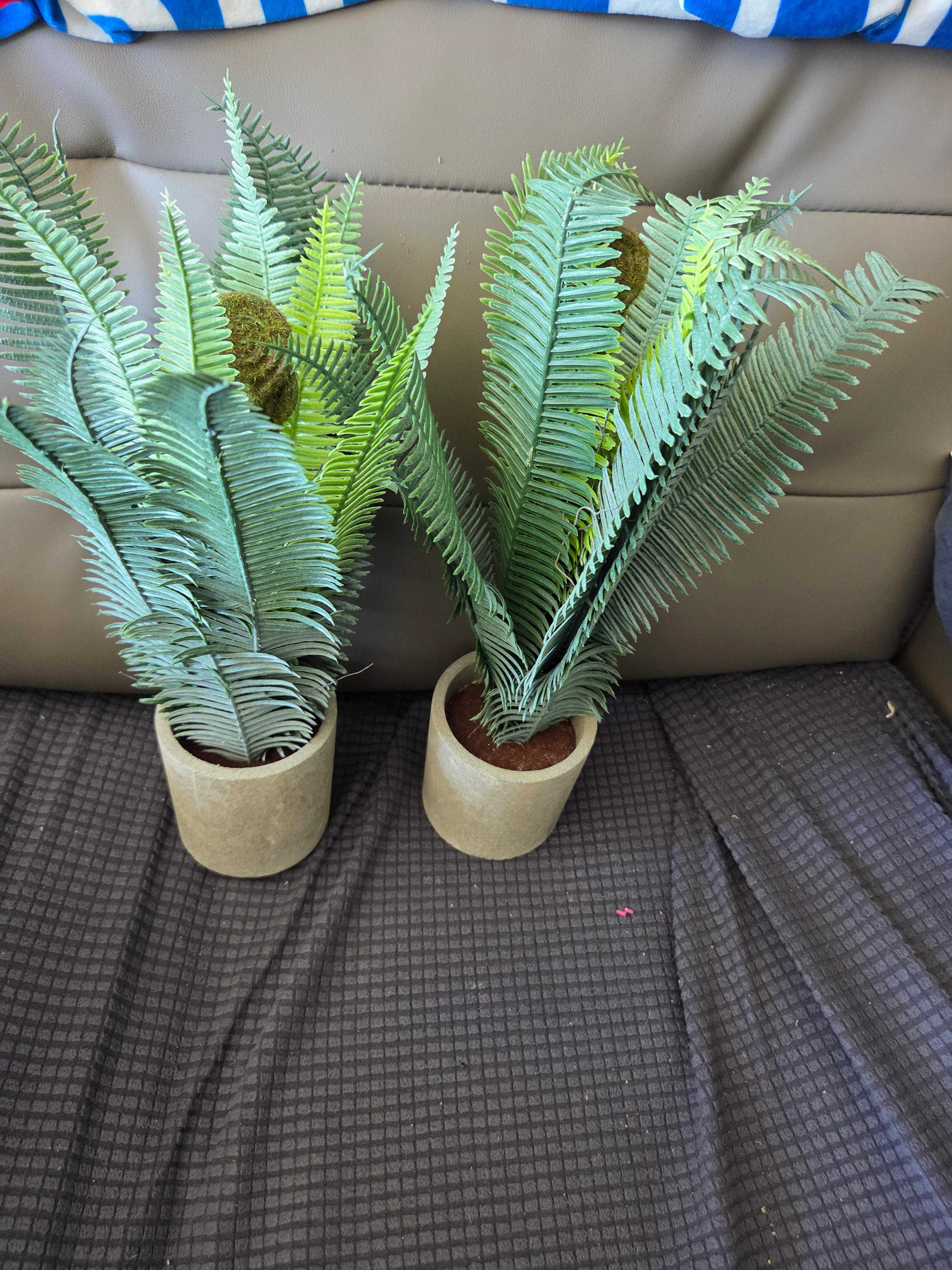 Small Potted Artificial plants