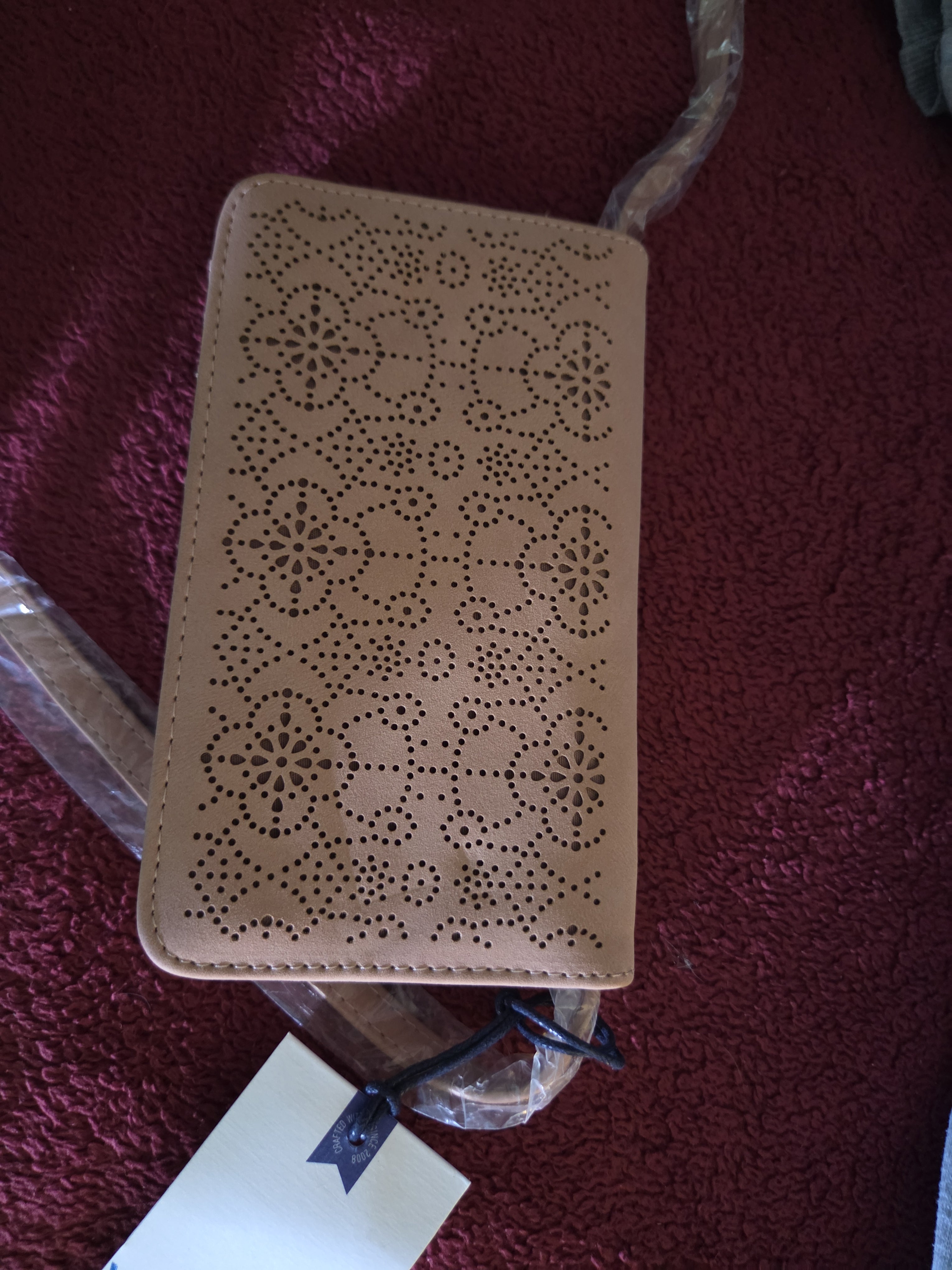 Wallflower Blush Pink Crossbody Wallet – Elegant Laser-Cut Design, New With Tags