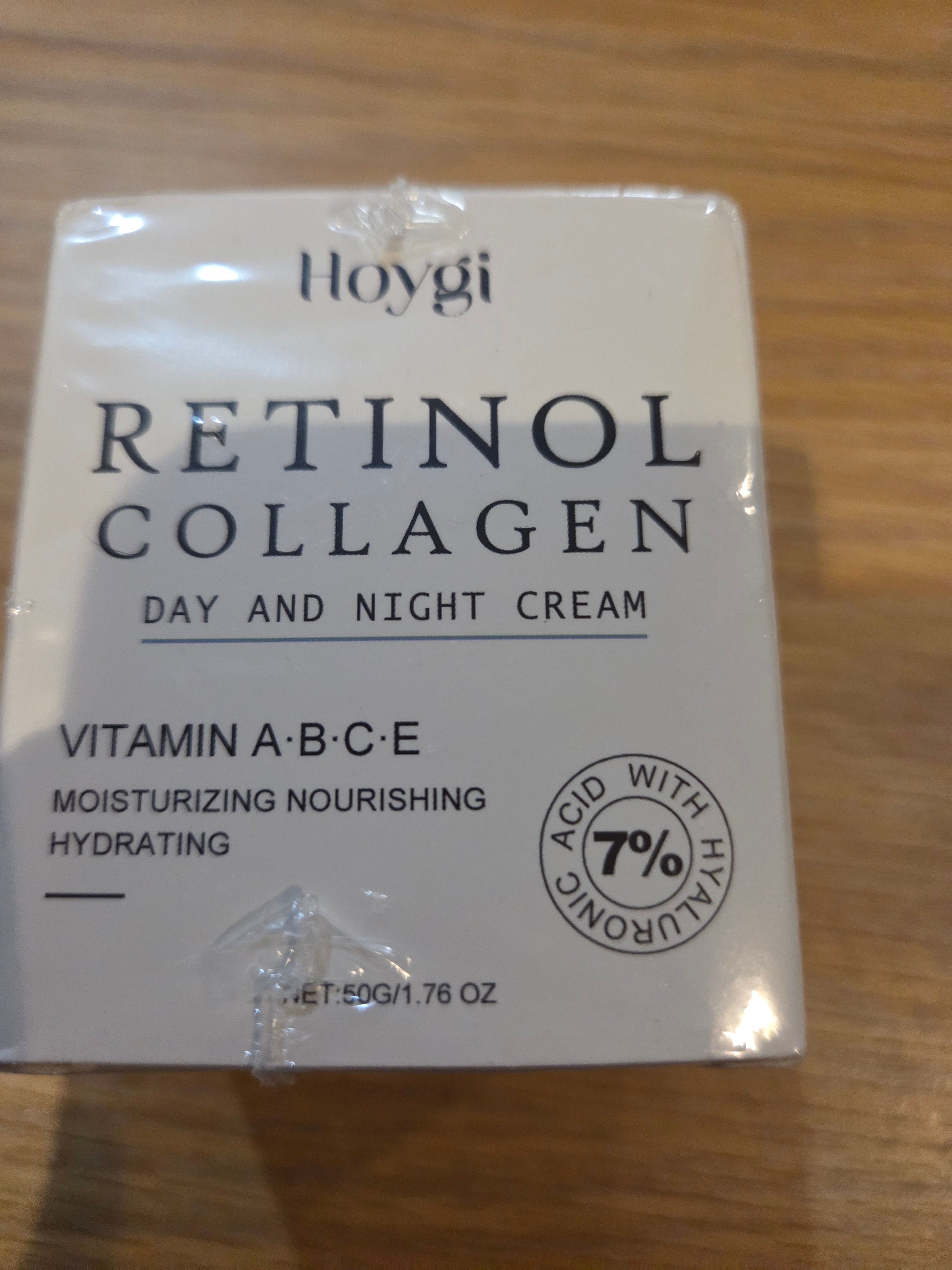 Retinol Collagen  Day and Night Cream.