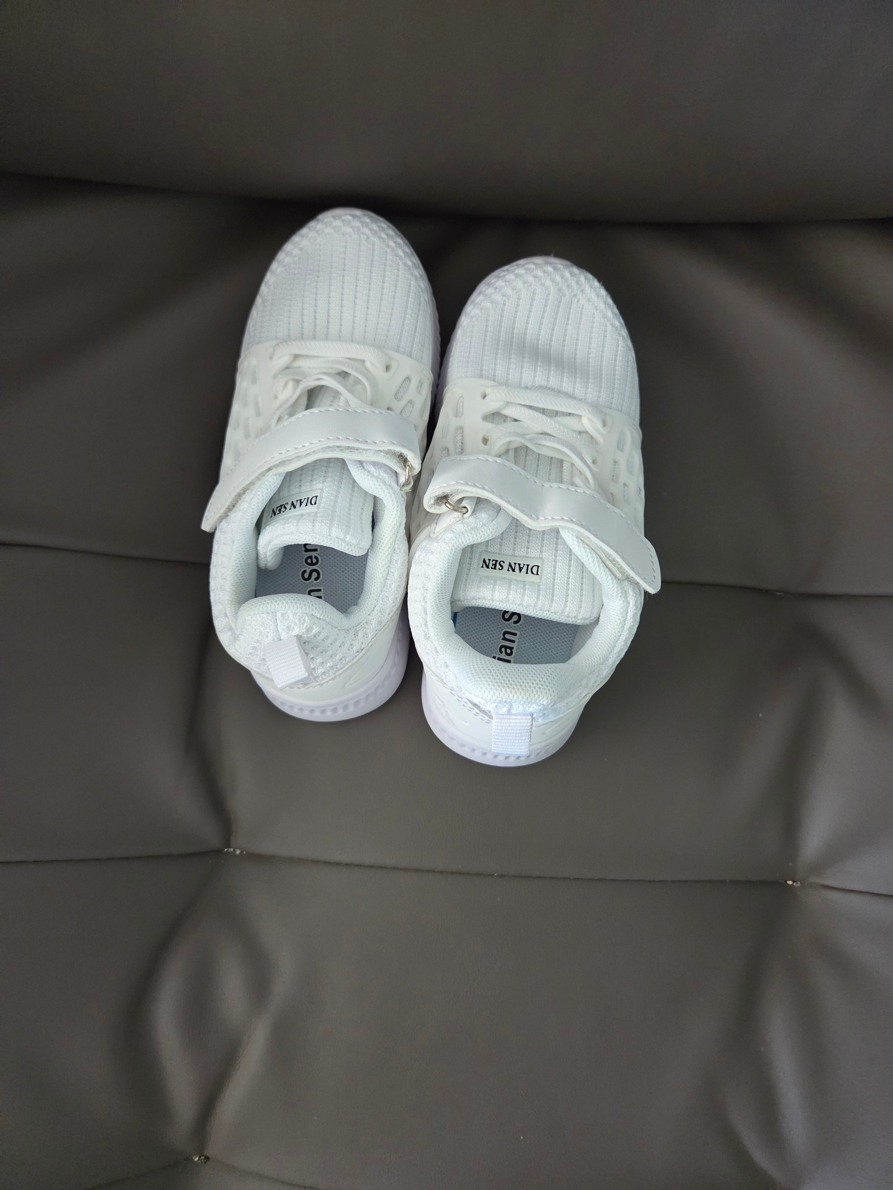 Kids White Knit Sneakers – Breathable Hook & Loop Strap Shoes (EU 30 / US Kids 12–12.5)