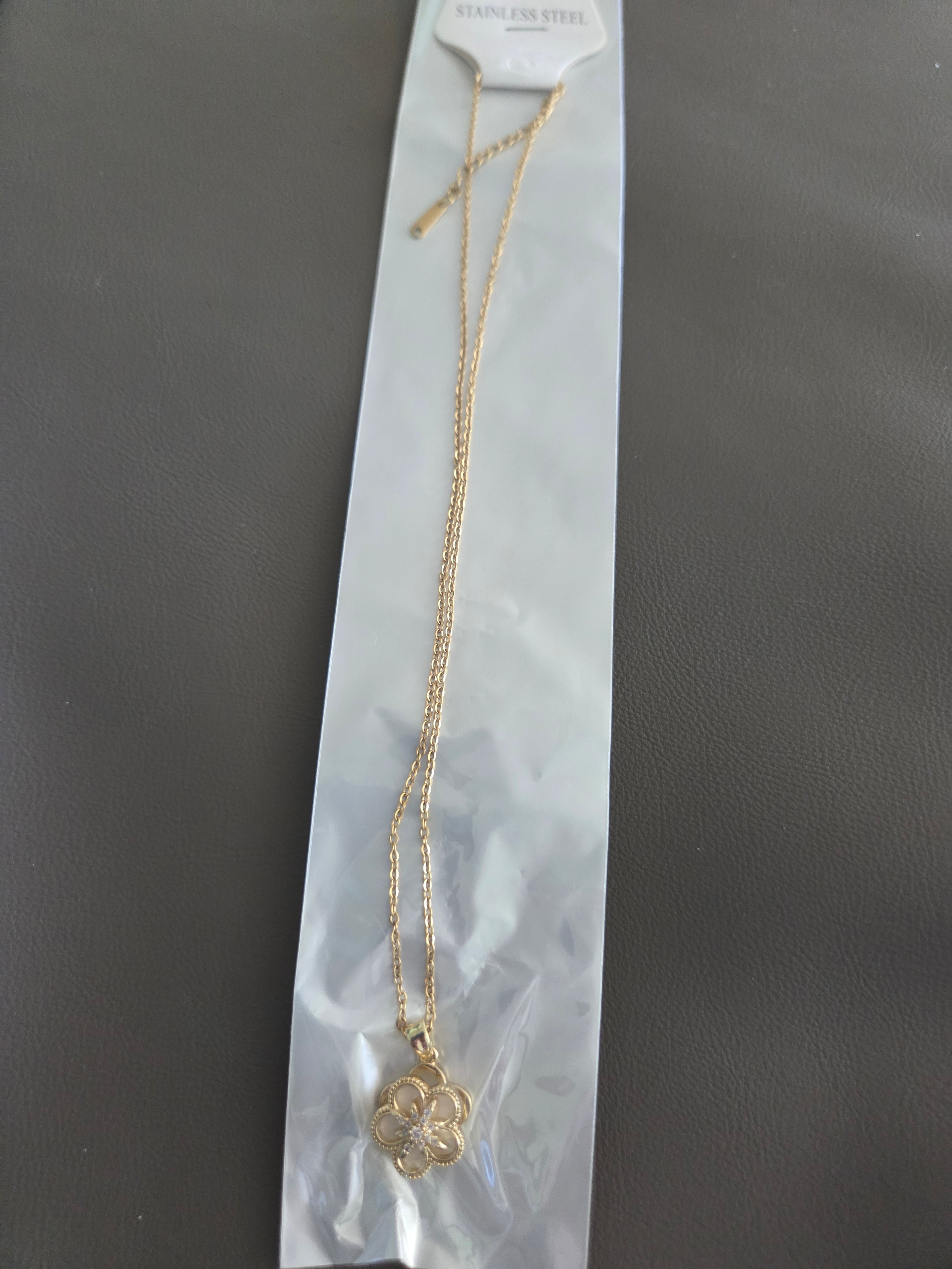 Gold Tone Clover Flower Pendant Necklace – Stainless Steel Crystal Accent Jewelry